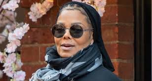 Janet Jackson Spotted Out for the First Time in Nearly a Year!