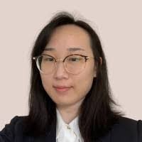 Lena Lu's Instagram, Twitter & Facebook