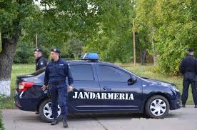 Astăzi, 20 octombrie 2010 a avut loc o activitate de pregătire a cadrelor din gruparea de jandarmi mobilă bacău în domeniul schengen, activitate la care au fost invitaţi specialişti din cadrul serviciului pentru imigrări al judeţului bacău. Gruparea De Jandarmi MobilÄƒ BacÄƒu La Datorie In Weekend Debacau