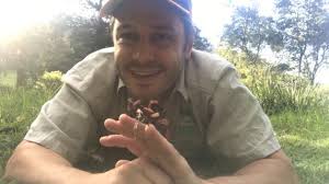 Mark Ledbury: Never Look Away