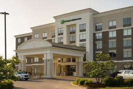 Visit holiday inn express hotels and discover the best in travel and convenience. Holiday Inn Express Hotel Suites North Bay An Ihg Hotel North Bay Updated 2021 Prices