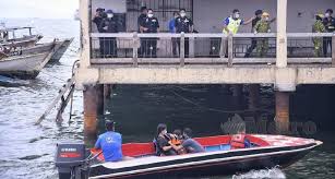 Tapak pasar malammarketplace, 220 metres southwest. Jeti Di Kota Kinabalu Dibuka Terhad Polis