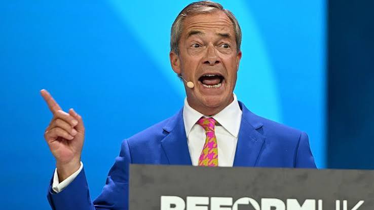 Hard-right Reform party pledges to suspend UK asylum system for up to five years if elected | Euronews