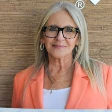 The Executives' Club is pleased to welcome Vice President/Chief Operating  Officer and Partner of Trustmark Enterprises (Sterling Management and  Goldmark Property Management), Megan Schreiner to one…