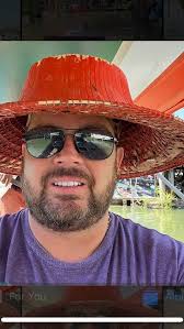 #pattayafloatingmarket #pattaya #thailand #youtube I actually posted a  longer video