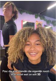 dear Curlies, ya'll need to see this. A year and half of consistency #...