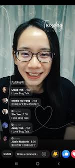 直播后边亲喂边刷FB 当感性的巨蟹座看到这你知道她有多么感动吗❓...