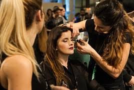 Je nachdem, welche art der befestigung gewählt wird. Friseur In Laatzen Friseur Coiffeur De