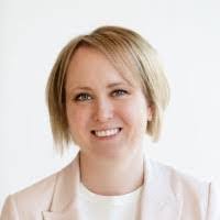 Holly Berube's Instagram, Twitter & Facebook