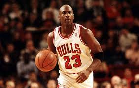 Michael jordan (nueva york, 1963) jugador de baloncesto estadounidense, uno de los mejores jugadores que ha tenido la nba y el mejor anotador de la historia. Que Fue De Los Basquetbolistas Que Salieron En Space Jam As Usa