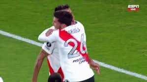 ► ¿renuevan borre y de la cruz?. River Plate Vs Santa Fe Ver Goles Resumen Y Video Highlights Del 2 1 Millonario Con Enzo Perez Como Portero Por Fecha 5 Del Grupo D De La Copa Libertadores Rpp Noticias