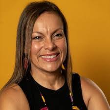 Rose Garvin's Instagram, Twitter & Facebook