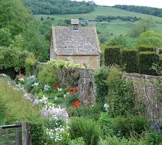 The National Trust Garden At Snowshill Manor English Country Gardens British Garden English Countryside