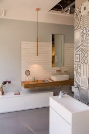 Badezimmer Sample Mit Metro Fliesen Und Messing Profilleiste Bathroom Berlin By Atala Gmbh Co Kg Houzz Au