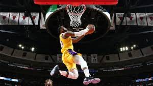 Find out more on james' dunks. Lebron James Steals The Show With Two Big Dunks In Lakers Win Over Bulls Nba Com India The Official Site Of The Nba