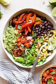 Grilled Veggie Burrito Bowls With Green Rice Plays Well With Butter Recipe Cheap Easy Healthy Meals Healthy Grilling Healthy Burrito Bowl Recipe