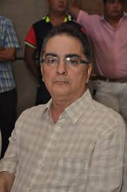 Nuevamente Hernando Guida a punto de perder credencial en la Cámara de  Representantes