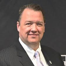 Eric Tye's Instagram, Twitter & Facebook