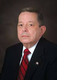 FIRST DOCTORAL PROGRAM APPROVED BUILDING A GREENER U BEYOND THE POND