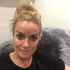 Voor een energieke avond met alle nederlandse hits! Samantha Van Steenwijk En Vriendin Gaan Voor Een Kindje Ditjes Datjes