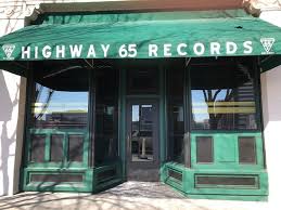 High quality residential and commercial awning company. Exterior Used For Shooting Tv Episodes Of Nashville No Record Company Inside Picture Of Homewood Suites By Hilton Nashville Downtown Tripadvisor