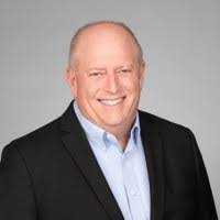 Thomas Ripp's Instagram, Twitter & Facebook