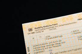 Hier finden sie alle buchbaren angebote der bahn vom günstigen sparpreis mit außerdem erfahren sie alles rund um die sitzplatzreservierung, gutscheine und versicherungen. Ail And Fly Single Ticket Offered By Db Deutsche Bahn Editorial Stock Image Image Of Travel Paper 159564709