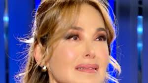 Barbara D'Urso e il dolore per la madre morta: "Mio padre mi ha detto una  grande bugia"