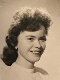 Louise Fuller's Instagram, Twitter & Facebook