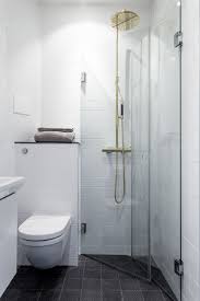60 Brilliant Cute Small Bathroom Remodel Ideas With Images Guest Bathroom Remodel Small Bathroom Small Bathroom Remodel