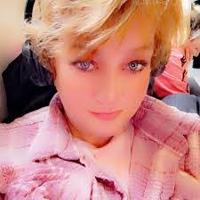 Terry Savard's Instagram, Twitter & Facebook