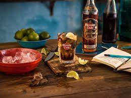 Cuba Libre Not To Be Confused With A Basic Rum And Cola The Authentic Cuba Libre Needs A Generous Squeeze Of Lime To Even Out The Drink S Sweetness Double Ag