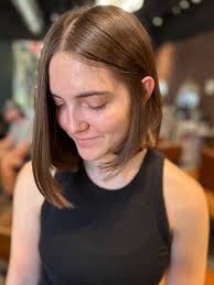 Hi everybody, I'm Keith Elms. I've been a massage therapist for 7 years  now. I love my job. In my personal time, I'm a huge nerd. I love to read, I  love