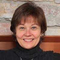 Linda Moritz's Instagram, Twitter & Facebook