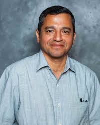 Eli Fuentes's Instagram, Twitter & Facebook