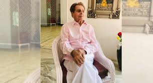 So, dilip kumar took a break for five years and returned in 1981, now as a character actor in kranti, which also became the biggest hit of the year. Legendary Actor Dilip Kumar Passes Away At 98