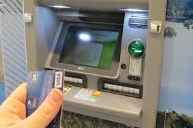 Encore une fois, la machine doit être en mesure de lire les billets de banque dans n'importe quel sens, mais une pile nette ne peut qu'accélérer l'opération. Distributeur De Billets De Banque A Proximite