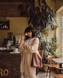 Tiffany Lai Montreal On Instagram I Know This Post Has Nothing To Do With Mother Nature Or Day But I Ve Been Feel Cool Cafe Montreal Restaurant Themes