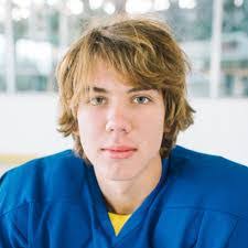 Christopher Newbill's Instagram, Twitter & Facebook