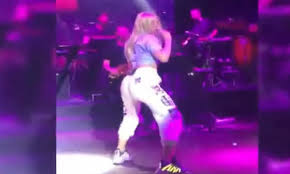 Aleyna Tilkinin dansı olay oldu