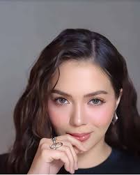 Coco Martin's heartcracker,Julia Montes.