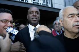 Barry Bonds sentenced to two years probation, 30 days home confinement