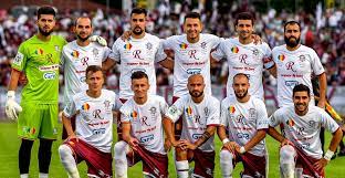 Echipamentul de fotbal potrivit este indispensabil unui meci reușit. Una Dintre Cele Mai Iubite Echipe De Fotbal Din Romania Rapid BucureÈ™ti È™i A Trecut Pe Tricouri Harta Romaniei Mari Activenews
