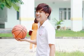 Nội dung phim xoay quanh những câu chuyện trong cuộc sống của các thành viên của nhà họ lee, một gia đình hàn quốc sống ở seoul. Gin Tuáº¥n Kiá»‡t Chang Ca SÄ© Co Duyen Vá»›i Ä'iá»‡n áº£nh Viá»‡t