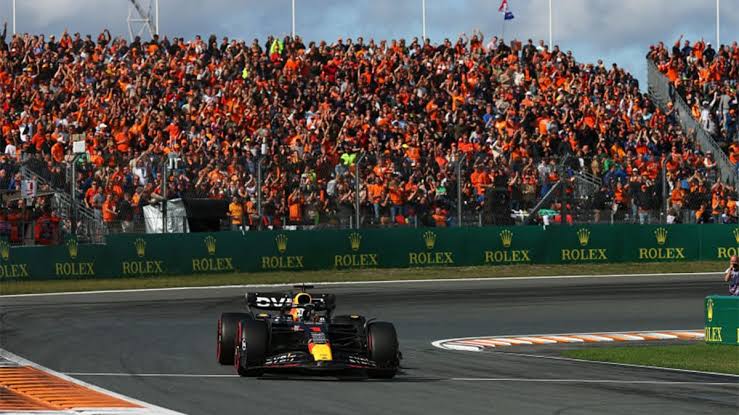 Max Verstappen logró la pole position para el Gran Premio de los Países  Bajos