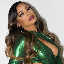 BMW Blanco Aurora. 🌈 Adicional del cambio de color se pintaron los caliper  a violeta y detalles negro brillo. Mas info inbox 📨 o 7876428203📲