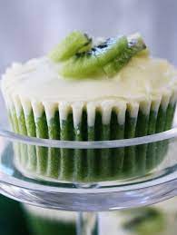 Green Tea And Kiwi Cupcakes Yummy Sweets Desserts Cupcake Cakes