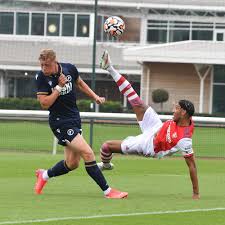 Brentford makes its return to top flight football when it hosts arsenal at brentford community stadium in premier league action on friday, august 13. Pierre Emerick Aubameyang To Miss Brentford Vs Arsenal