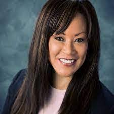 Karen Agerton's Instagram, Twitter & Facebook