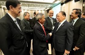 Jeffrey has been referred as political frog (katak in malay) for his penchant of party hopping throughout his political career. Pairin Wait Until Nomination Day To Know If I Will Contest Or Not